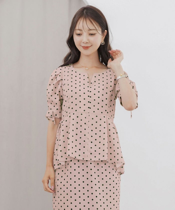 レディースブラウストップスペプラムフロントファスナー袖リボンウエストゴムパンツスタイルオフィスカジュアルドット柄半袖5分袖薄手真夏春夏秋フェミニン上品カジュアルエレガント