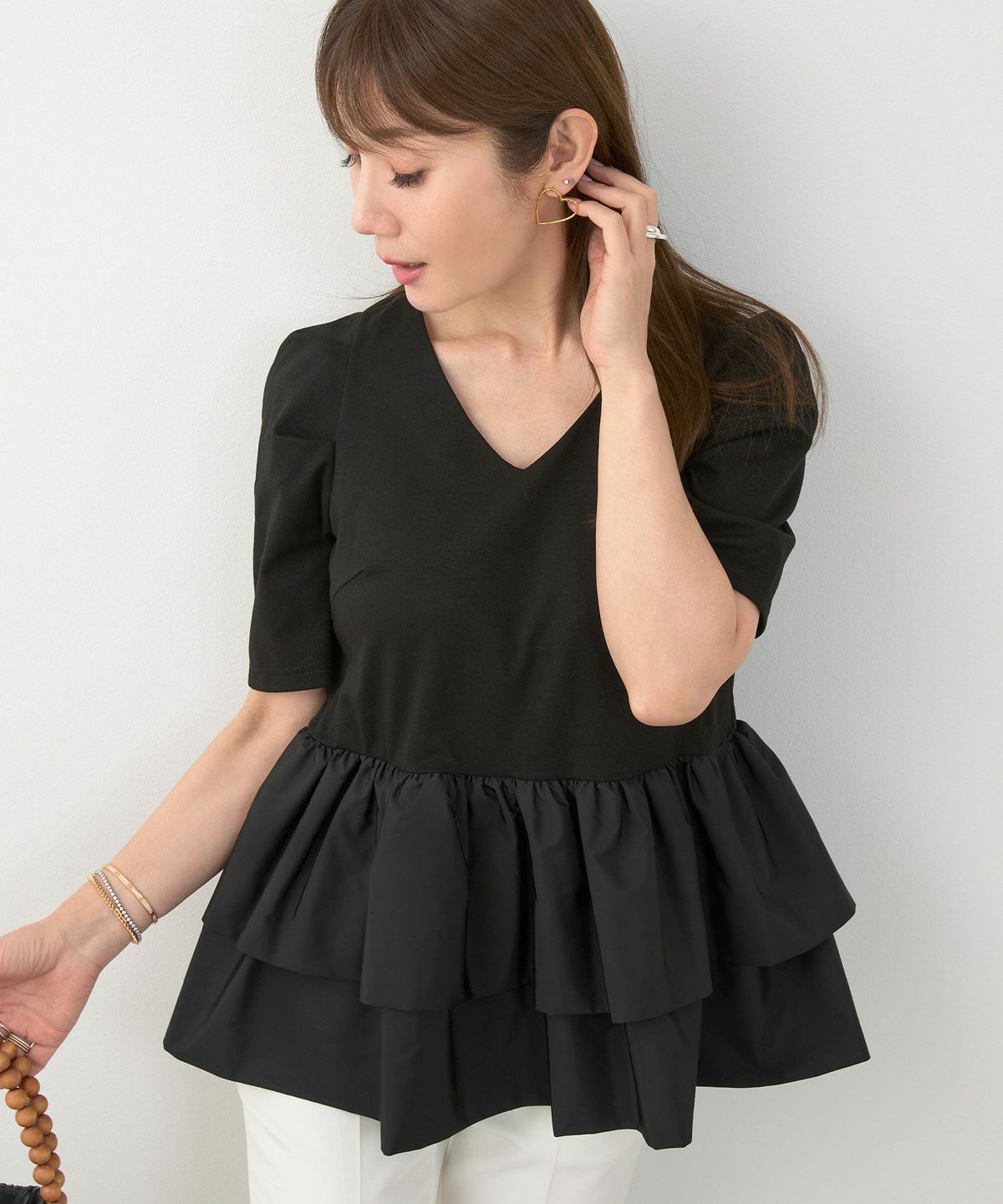 手洗い可かわいい上品きれいめ大人カジュアルオフィスシンプルVネック体型カバー異素材ジョイントスペース