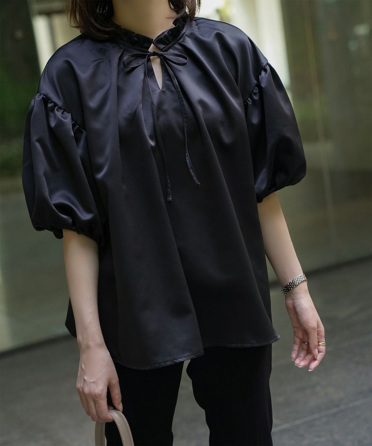 2way サテン ブラウス HUIT アイボリー/ピンク/ブラック/M/前後2way/半袖