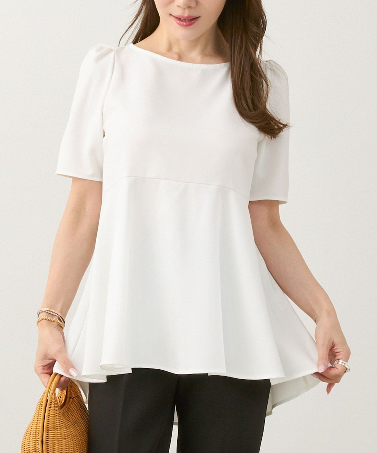 手洗い可日本製かわいい上品きれいめ大人カジュアルオフィスシンプルペプラム体型カバージョイントスペース