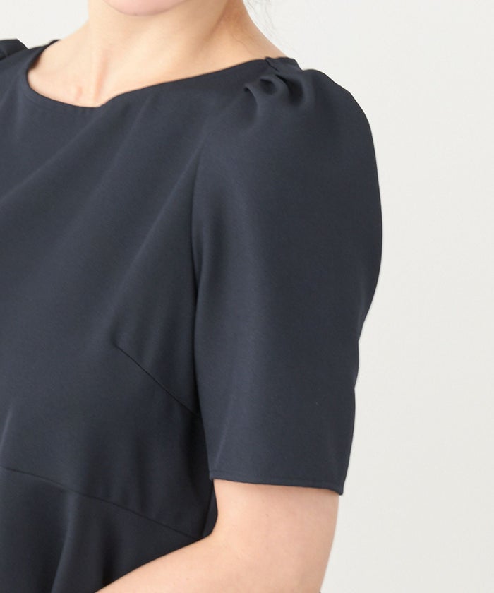 手洗い可日本製かわいい上品きれいめ大人カジュアルオフィスシンプルペプラム体型カバージョイントスペース