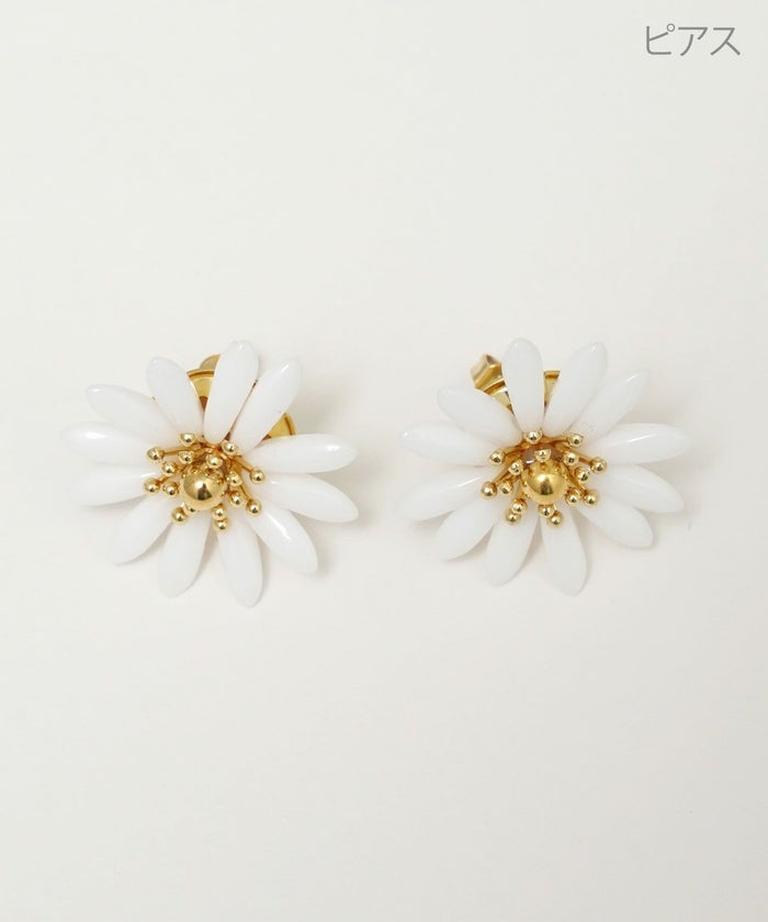 マーガレット ピアス イヤリング Margaret Pierce Earring 真鍮 チタンポスト ガラス 高級感 マーガレット ピアス イヤリング Margaret Pierce Earring （Liala）