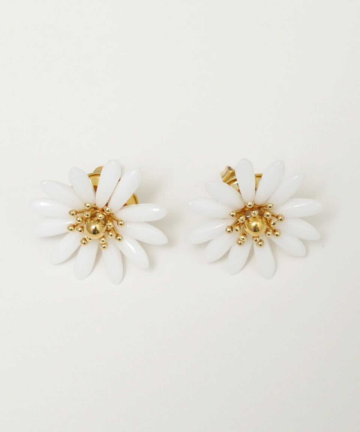 マーガレット ピアス イヤリング Margaret Pierce Earring