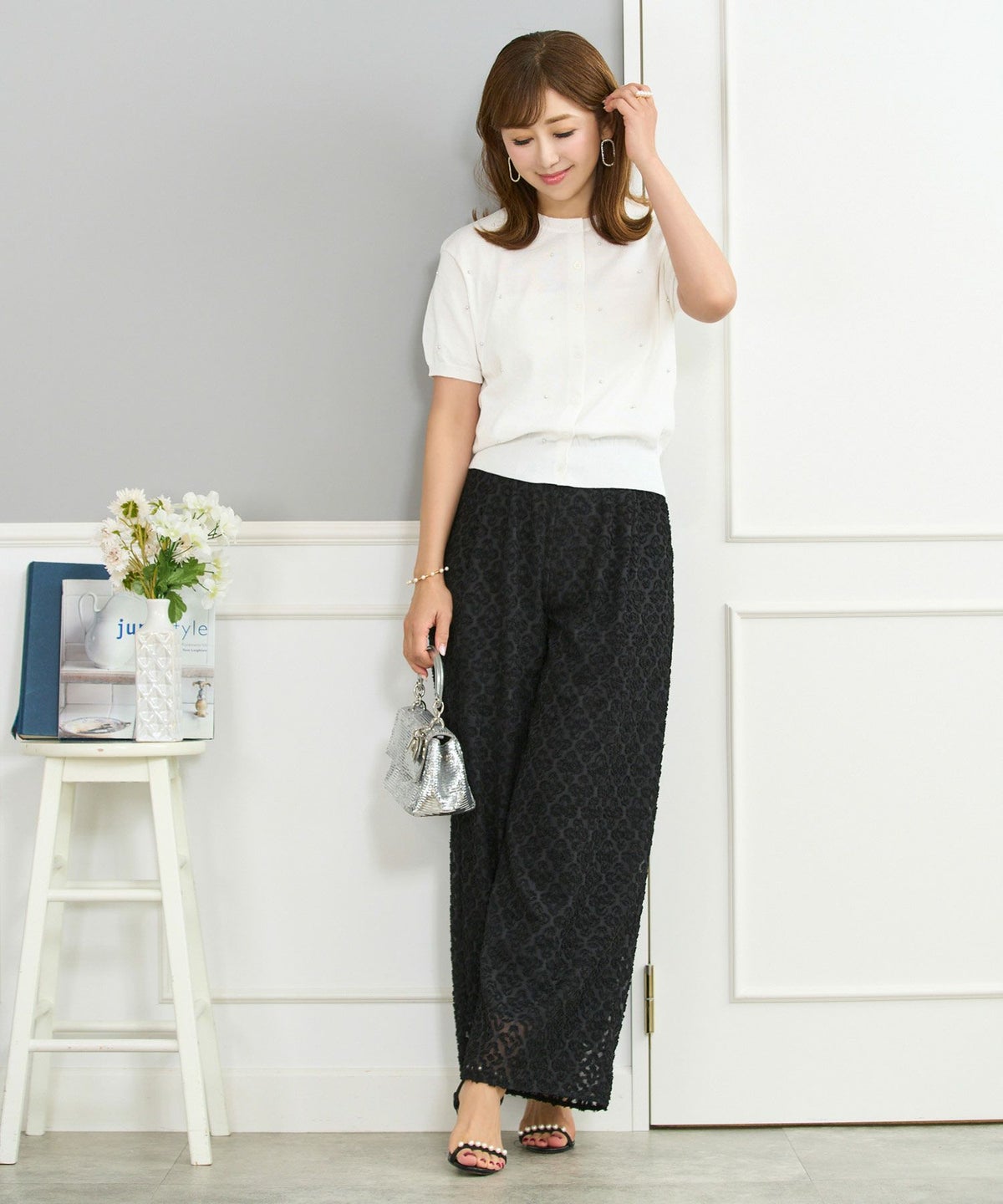 散りばめ小パールニットカーディガン半袖サマーニットホワイトブラック