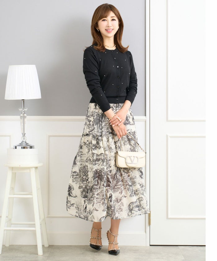 トップス ニット レディース カーディガン 長袖 パール 大人 オフィス きれいめ かわいい 秋冬 グレー 黒 ジョイントスペース