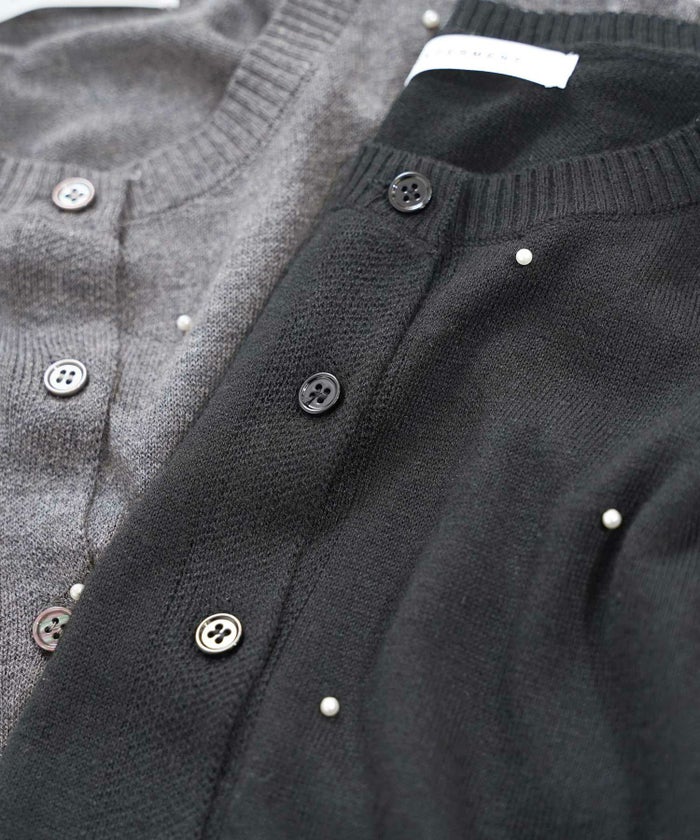 トップス ニット レディース カーディガン 長袖 パール 大人 オフィス きれいめ かわいい 秋冬 グレー 黒 ジョイントスペース