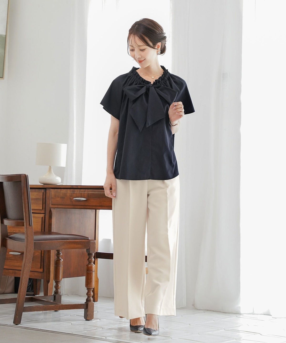 レデイースブラウストップスボウタイリボンドロスト半袖フレアスリーブバタフライスリーブ春夏フレアAラインホワイトネイビー上品綺麗めカジュアルフェミニン