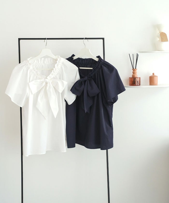 レデイースブラウストップスボウタイリボンドロスト半袖フレアスリーブバタフライスリーブ春夏フレアAラインホワイトネイビー上品綺麗めカジュアルフェミニン
