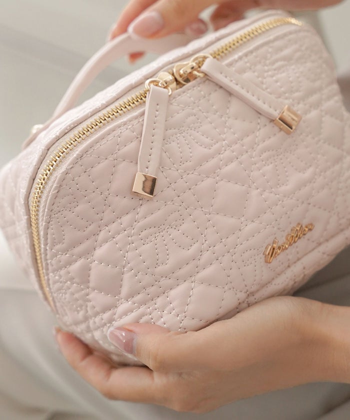 レディース雑貨ポーチ収納コスメ化粧品バニティサニタリーリボンキルティング小物グッズ旅行オシャレかわいいピンクブラックオールシーズンレザー合皮