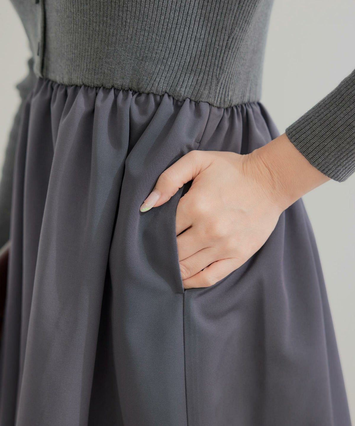 手洗い可 レディース ロング 大人 長袖 フレア 異素材切り替え きれいめ オフィス 秋冬 春 かわいい ジョイントスペース