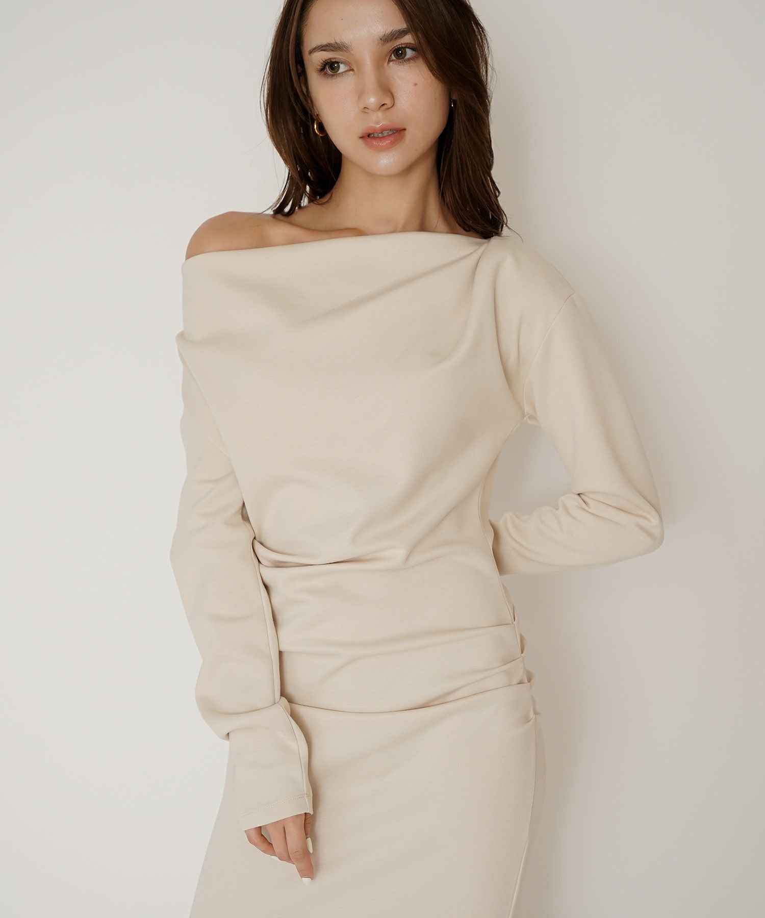 オフショルダ― 2WAY ドレープ ワンピース KINO THE KEI 全3色｜ktk331