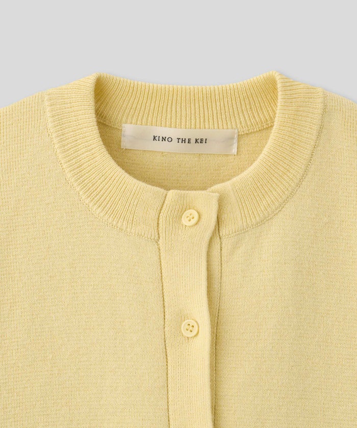 ニットトップス コンパクトカーデ ショート丈 ブランドロゴ付き タイトトップス 韓国風 綺麗め 細見え カジュアル KINO THE KEI