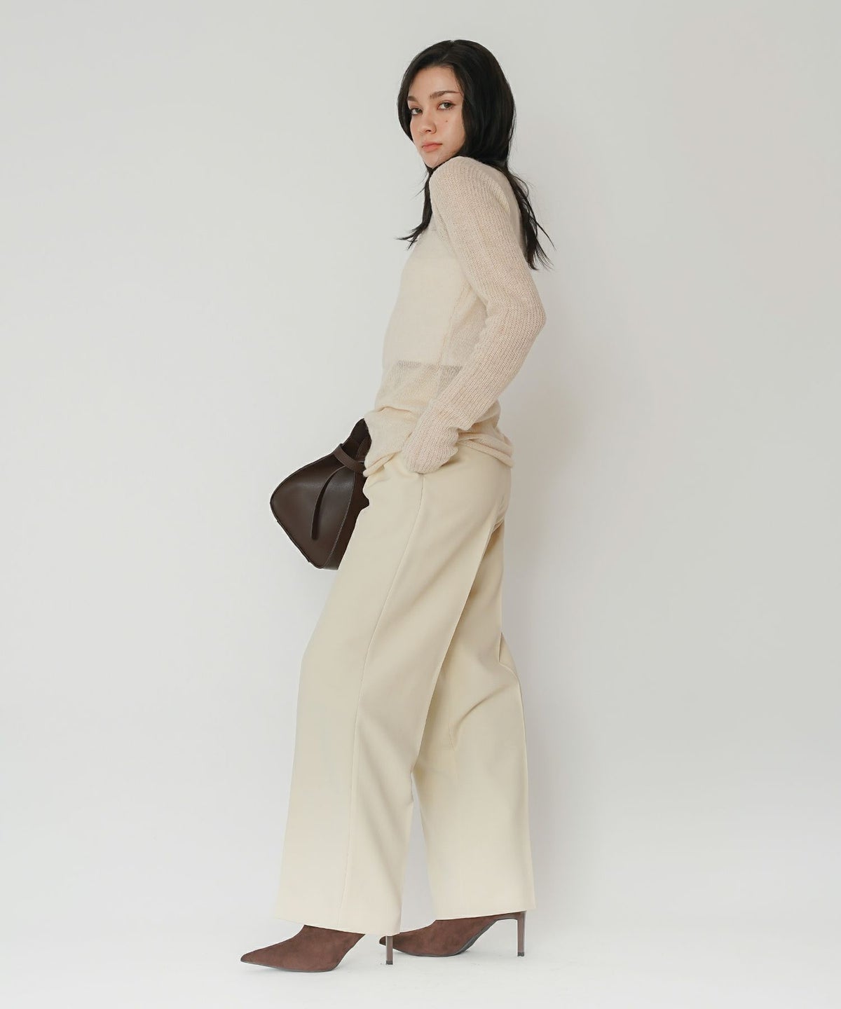 背中見せ 2way ラメニット シアーニット タイトトップス 韓国風 綺麗め 細見え カジュアル KINO THE KEI