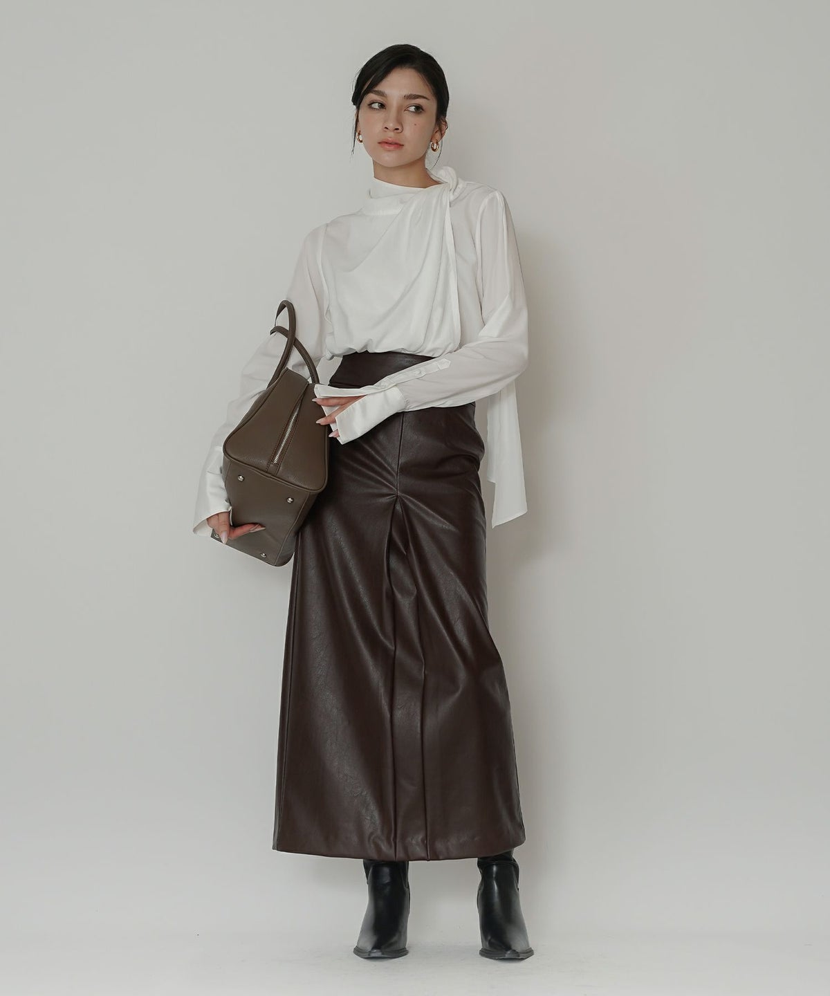 レザー ナロー スカート KINO THE KEI