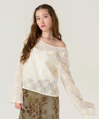 フラワー/刺繍/ トップス/ホワイト