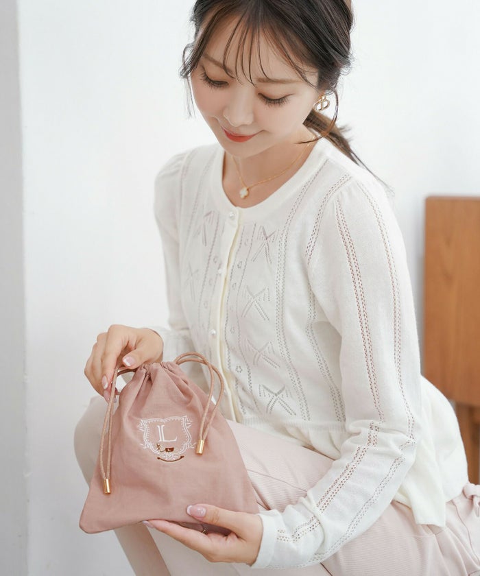 レディース小物ポーチ3点サイズSMLセット収納小分け多様巾着プレゼントギフト産前産後ママ子供木馬刺繍エンブレムフェミニン上品エレガントカジュアルピンクブルー女の子男の子オールシーズン