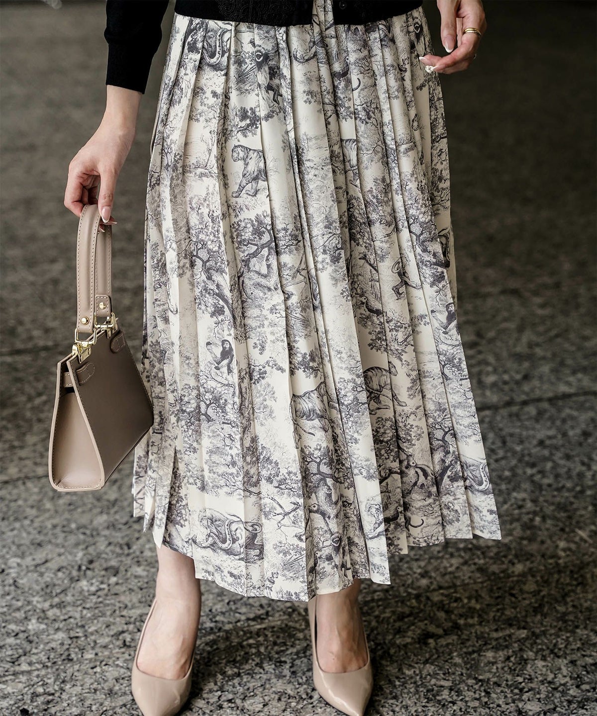 トワルドジュイ柄 プリーツ スカート レディース オールシーズン 総ゴム ミモレ丈 トワルドジュイ グレー/ネイビー/M