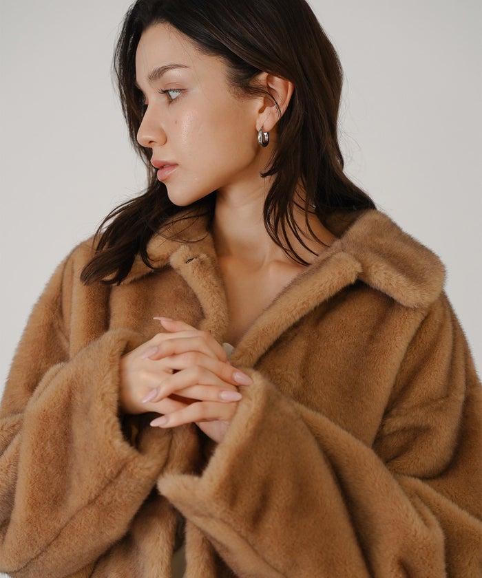 大人かわいい 上品 ディナー デート コンパクト クロップド丈 ファーコート 軽い 韓国風 綺麗め 細見え カジュアル KINO THE KEI