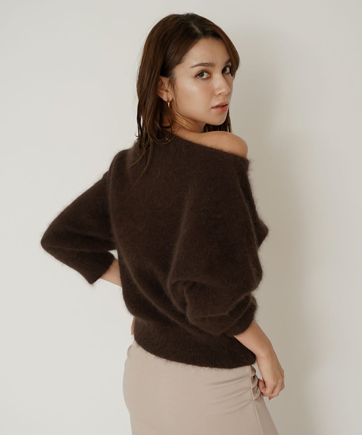 モヘア ラクーン オフショルニット ふんわりニット 女性らしい モテニット 韓国風 綺麗め 細見え カジュアル KINO THE KEI