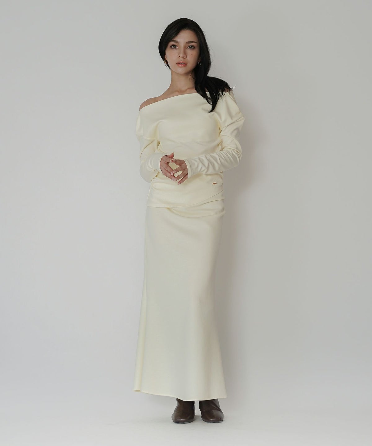 カットソー セットアップ オフショルトップス ドレープ タイトトップス 韓国風 綺麗め 細見え カジュアル KINO THE KEI