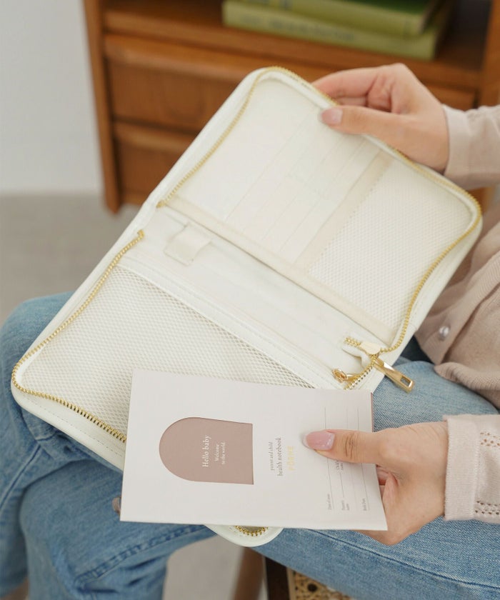 母子手帳ケースおしゃれ母子手帳ポーチ収納ケース通院ケース診察券ケース保険証ケースファスナータイプマルチケースフェミニンプレゼントギフト出産祝い出産準備2人用3人用カードポケット多機能軽量薄型ママアイテムベビー用品マタニティグッズ