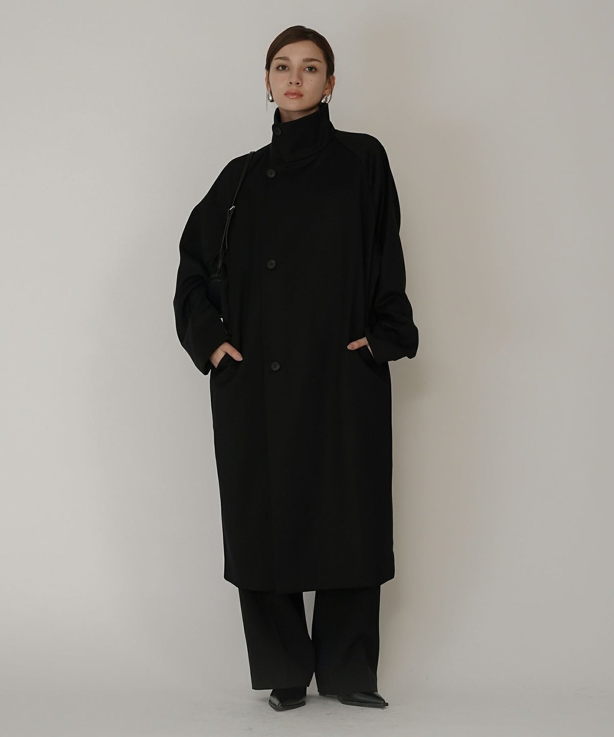 ユニセックス オーバーコート チェスターコート スタンドカラー トレンチコート モード ロングコート 丸いシルエット 韓国風 綺麗め 細見え カジュアル KINO THE KEI