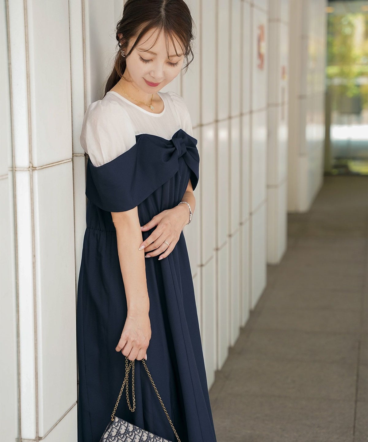 レディース ワンピース シアー リボン ドッキング 結婚式 お呼ばれ パーティー フォーマル 透け感 ロング丈 ポケット付き オフショル風 ペールカラー 大人可愛い フェミニン グレージュ ピンクベージュ ネイビー ブラック