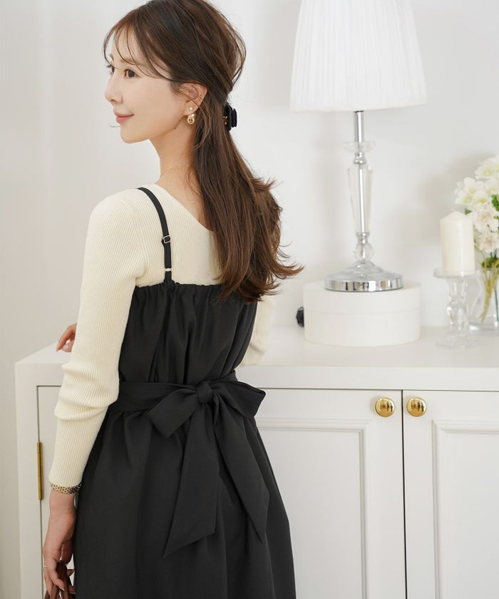 キャミ ワンピース スカラップ刺繍 ロング丈 無地 大人 フェミニン レディース 春夏 秋冬 アイボリー  ピンク チャコール ブラック オールシーズン