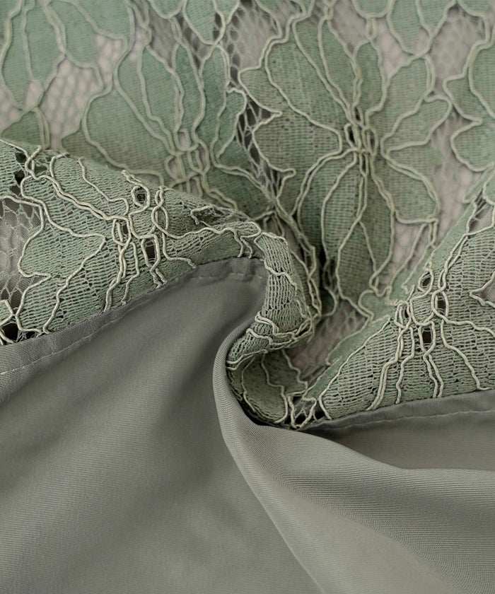 花柄 ワンピース タフタ 切替 開襟 フレア シルエット 長袖 レース タック入り 裏地付き ポケット付き 9分袖 ギャザー 袖口カフス 大人フェミニン 上品 華やか 女性らしい 立体感 エレガント 季節感 透け感 セミオケージョン 結婚式 デート 食事会