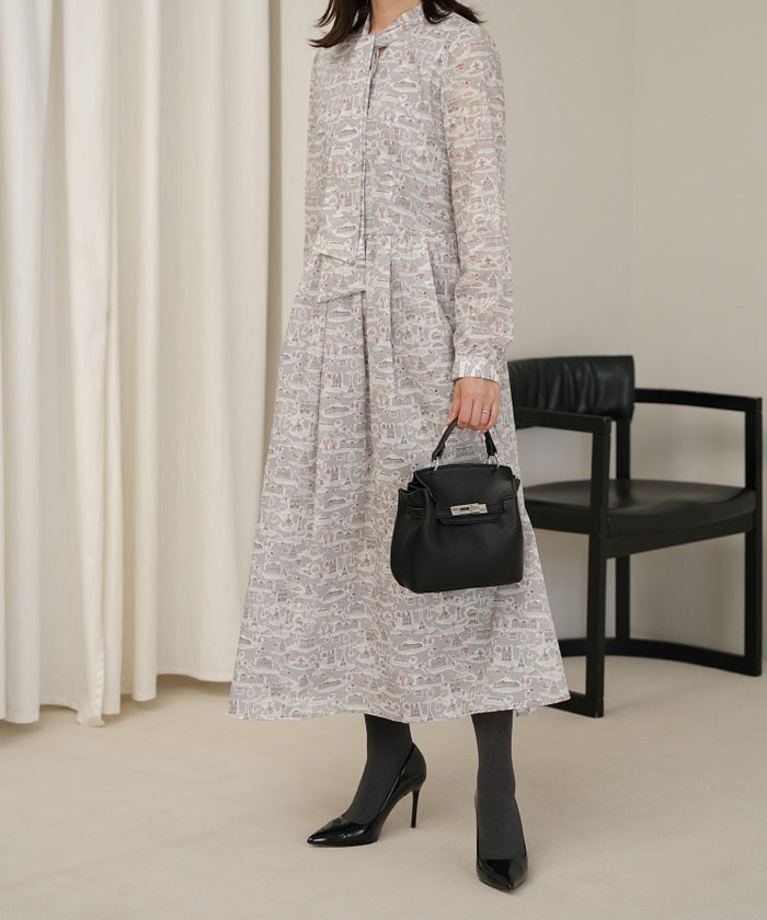 レディース ワンピース ボウタイ リバティ柄 長袖 パリ 陶器 長袖 きれいめ 上品 洗える グレー/ピンク/ブルー/ベージュ/M