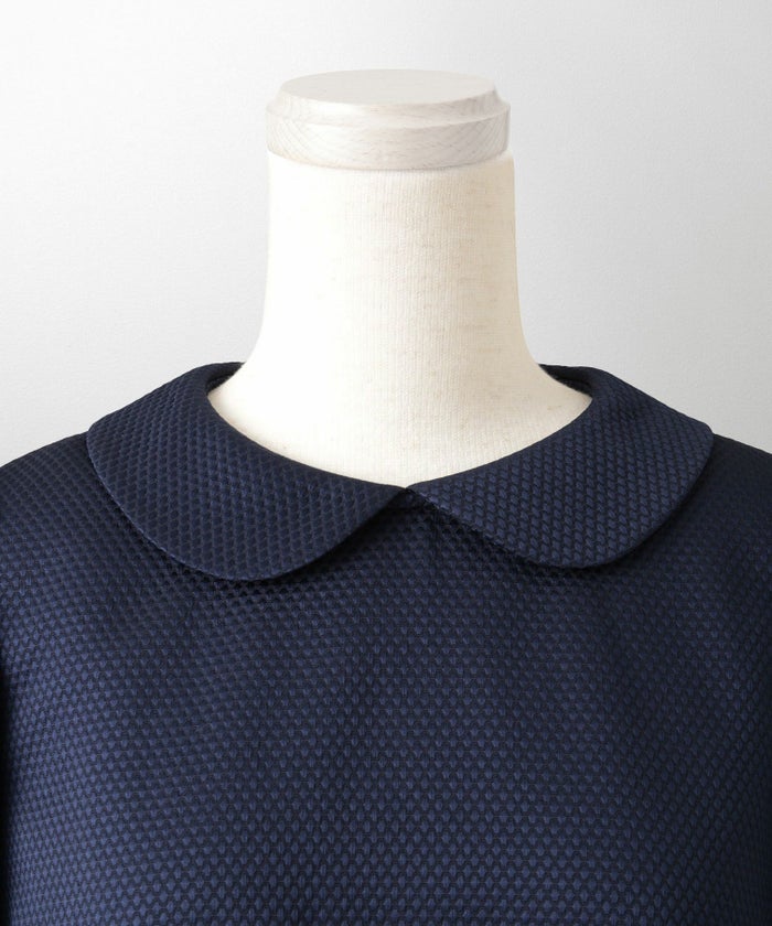 襟付き ジャガード ペプラム ブラウス フェミニン 微光沢 ペプラム 丸襟 長袖 きれいめ 上品 オフィス  オケージョン ホワイト/ネイビー/ブラック/M/長袖