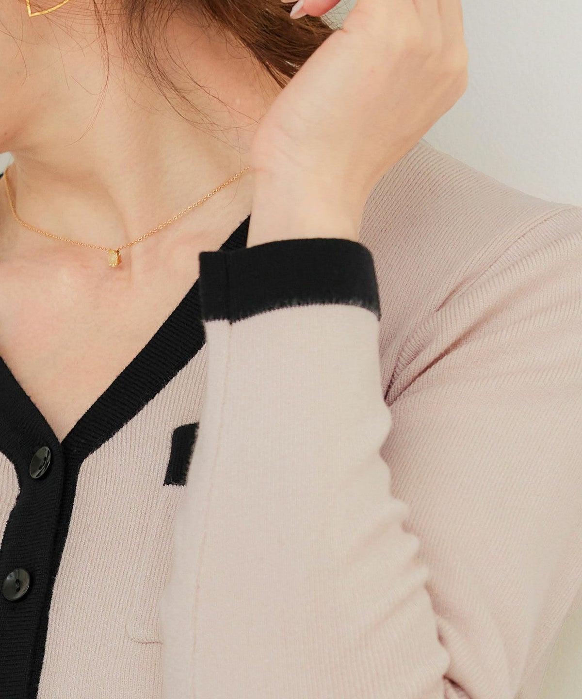 手洗い可 レディース 長袖 秋冬春 長袖 可愛い 上品 きれいめ オフィス 大人カジュアル フェミニン ジョイントスペース