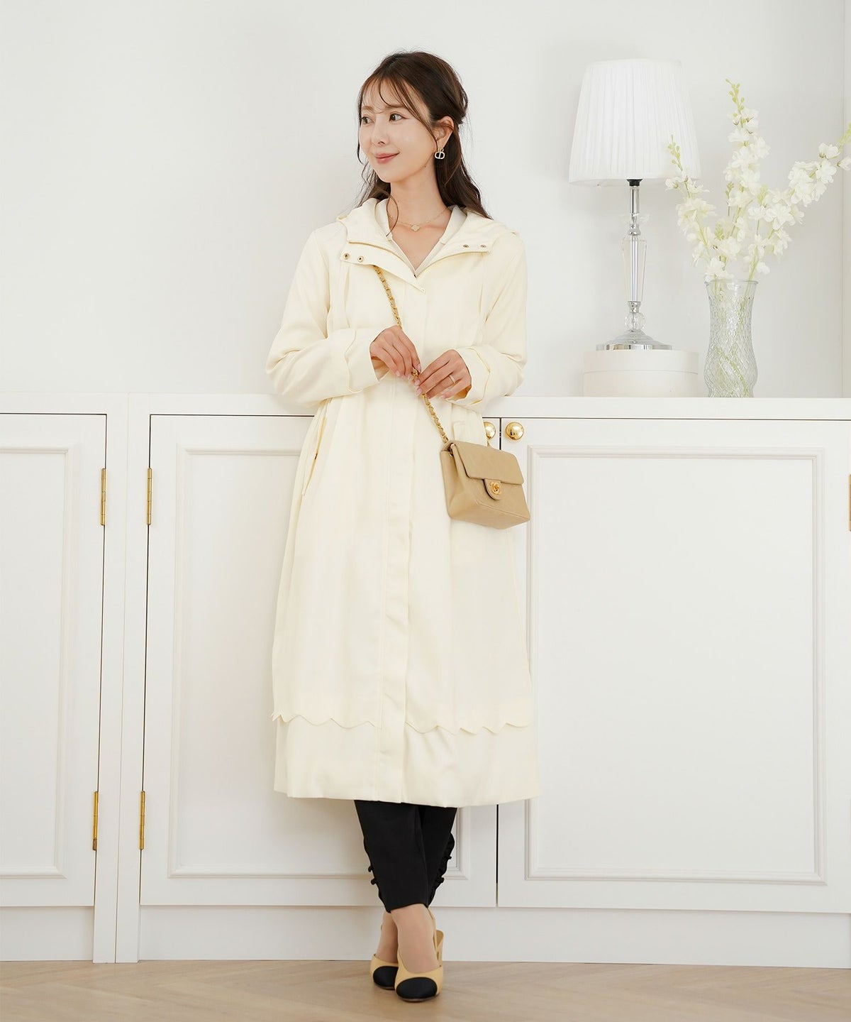 マウンテンパーカー スカラップ デザイン アウター 大人フェミニン 春 秋 きれいめ カジュアル フード付き  通勤  アウター 通学 デイリー オフィスカジュアル レディース ロング丈 アイボリー ピンクベージュ ネイビー