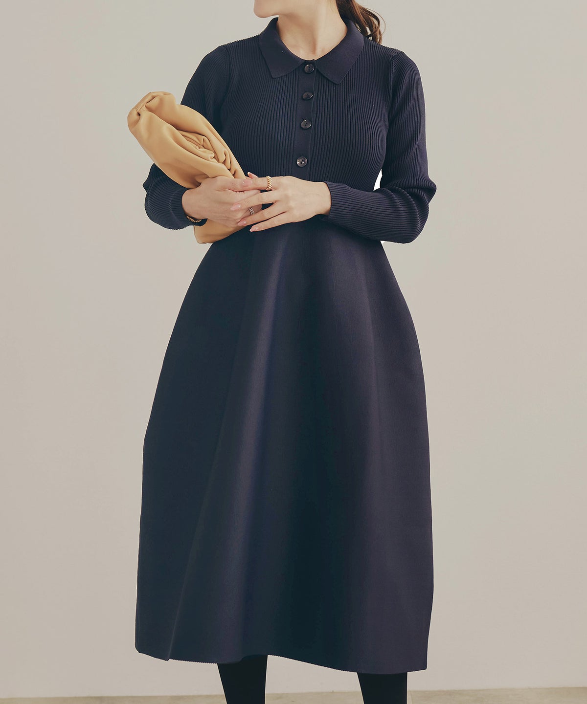 新色追加 手洗い可 ミモレ 大人 上品 長袖 きれいめ オフィス 秋冬 春 かわいい ジョイントスペース 襟付きニットワンピース Liala×PG