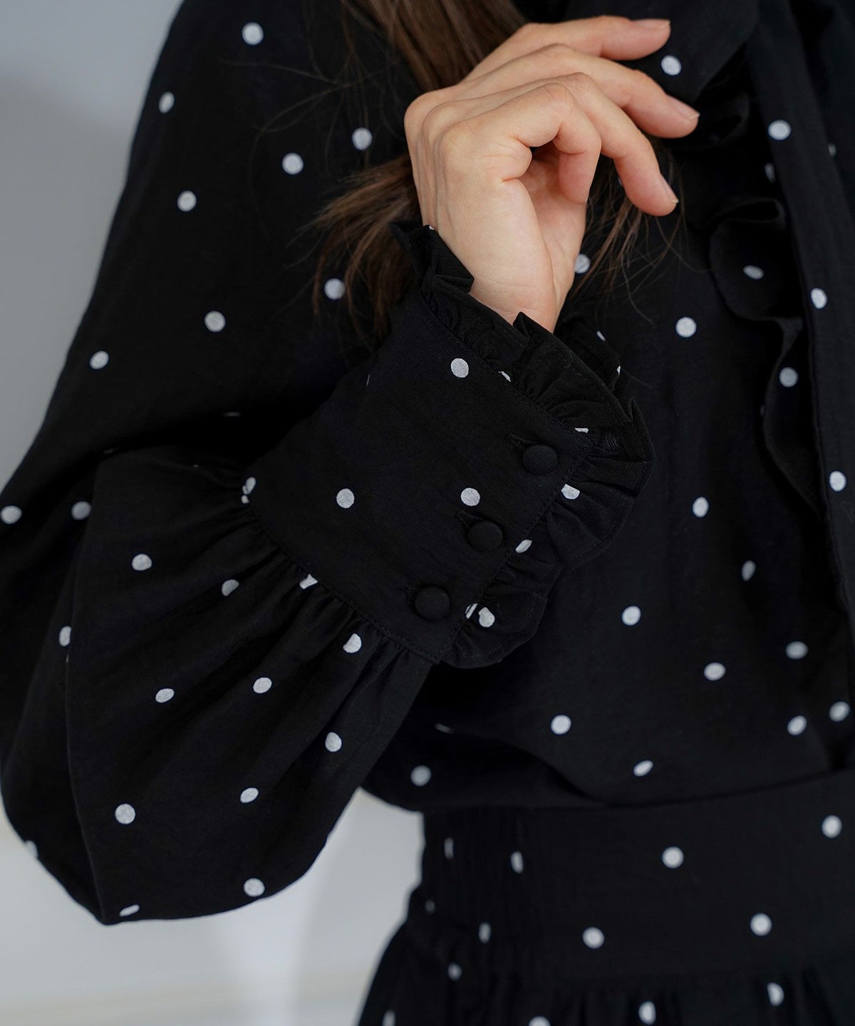 手洗い可 トップス レディース ドット 無地 上品 きれいめ オケージョン シンプル エレガント フリー ジョイントスペース