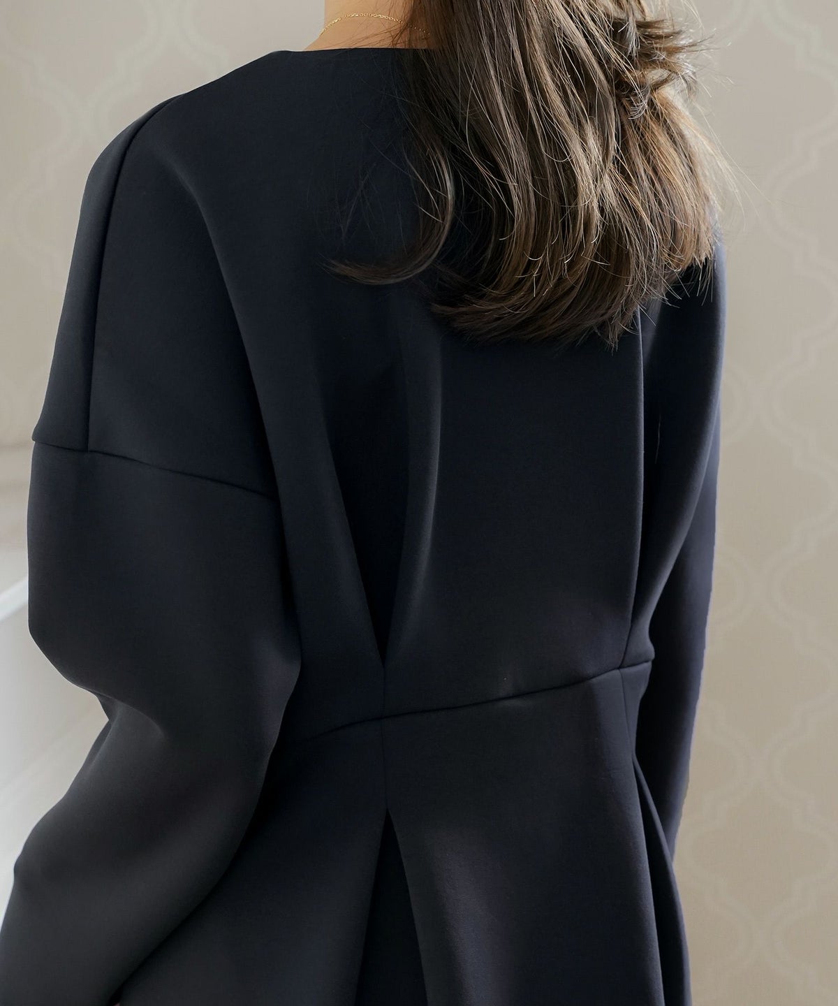 アウター ダンボールニット ロング丈 通勤 結婚式 披露宴 セレモニー 成人式 同窓会 デート 女子会 誕生日会 演奏会 発表会 七五三 20代 30代 パール フリル 長袖 オケージョン アイボリー ネイビー