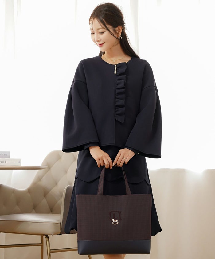 アウター ダンボールニット ミドル丈 ショート丈 通勤 結婚式 披露宴 セレモニー 成人式 同窓会 デート 女子会 誕生日会 演奏会 発表会 七五三 20代 30代 パール フリル 長袖 オケージョン アイボリー ネイビー