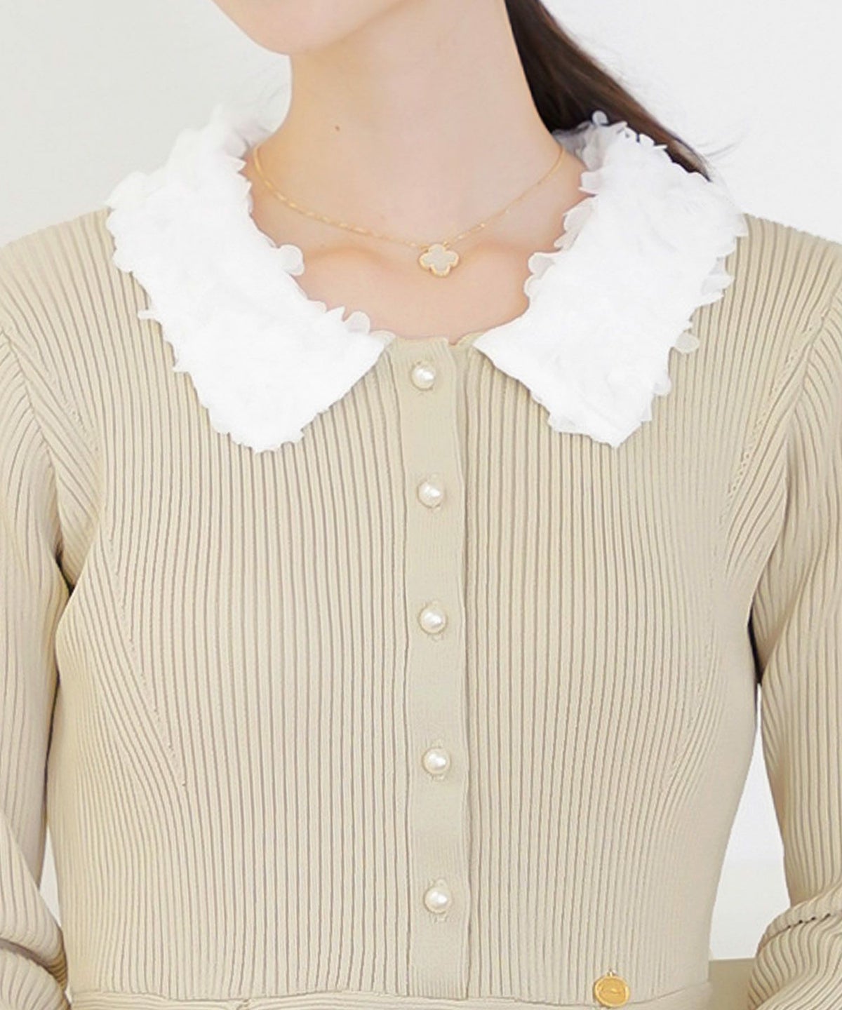 ワンピース 襟 花 長袖 きれいめ エレガント フェミニン 上品 ブルーグレー ブラウン ネイビー ブラック エクリュ 新色 フレア ニット 産前産後 オケージョン