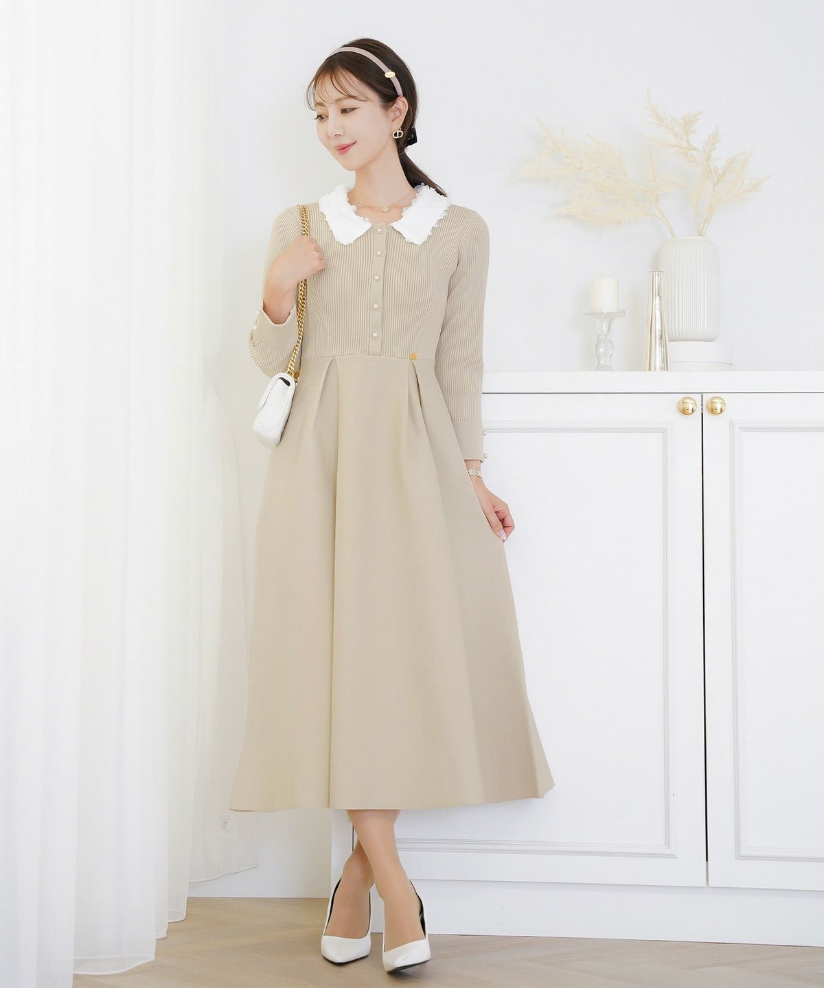 ワンピース 襟 花 長袖 きれいめ エレガント フェミニン 上品 ブルーグレー ブラウン ネイビー ブラック エクリュ 新色 フレア ニット 産前産後 オケージョン