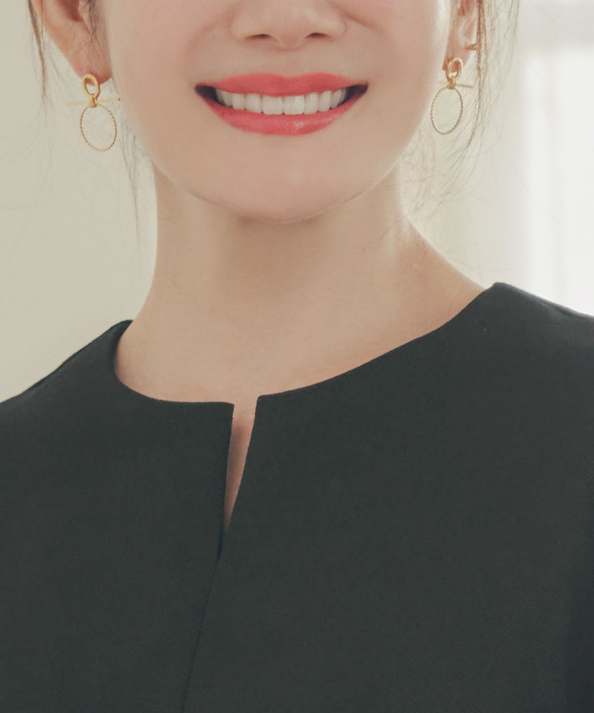 手洗い可 オフィス オケージョン シンプル かわいい きれいめ おしゃれ 白 黒 アンチピリング 日本製 体型カバー ジョイントスペース