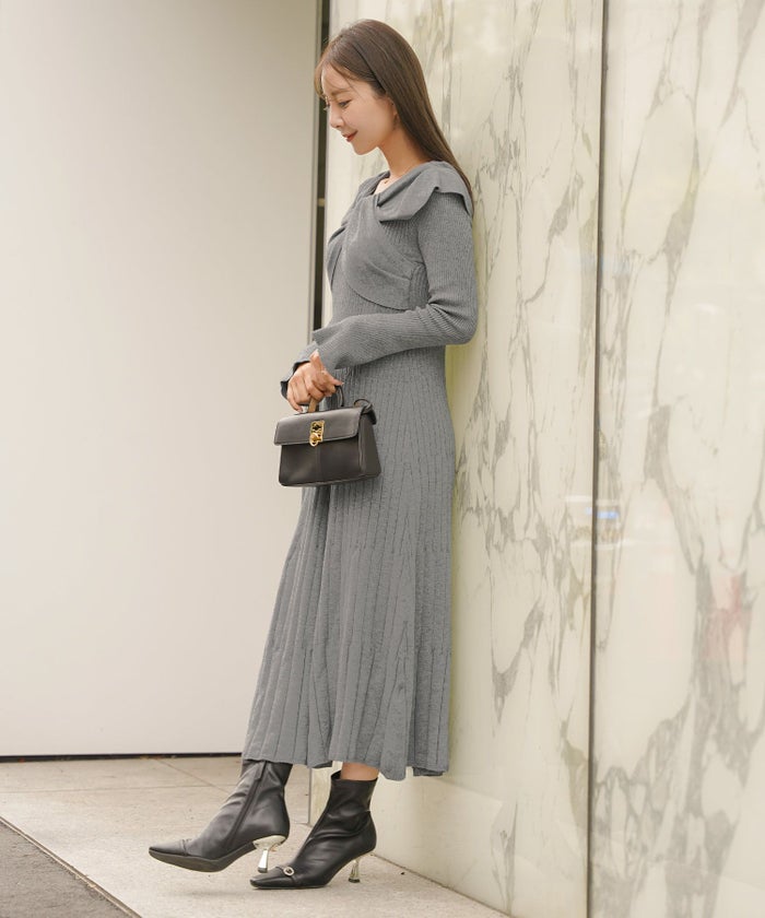 ワンピース ニット リボン オフショル 長袖 フレア袖 スリーブ ブラウン モカ ネイビー グレー きれいめ 楽ちん ディナー 食事会 女子会