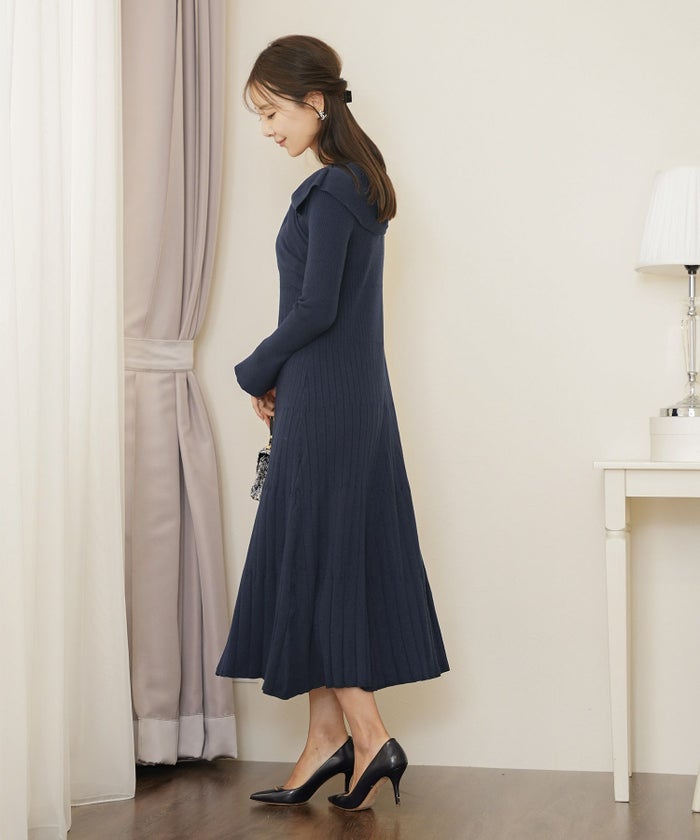 ワンピース ニット リボン オフショル 長袖 フレア袖 スリーブ ブラウン モカ ネイビー グレー きれいめ 楽ちん ディナー 食事会 女子会