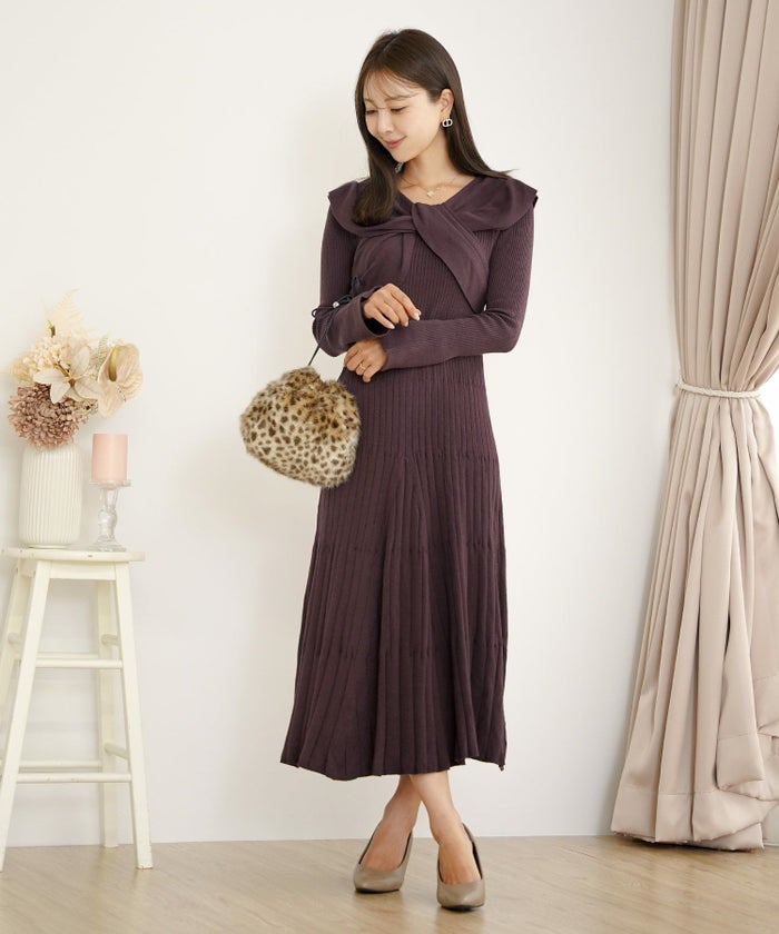 ワンピース ニット リボン オフショル 長袖 フレア袖 スリーブ ブラウン モカ ネイビー グレー きれいめ 楽ちん ディナー 食事会 女子会