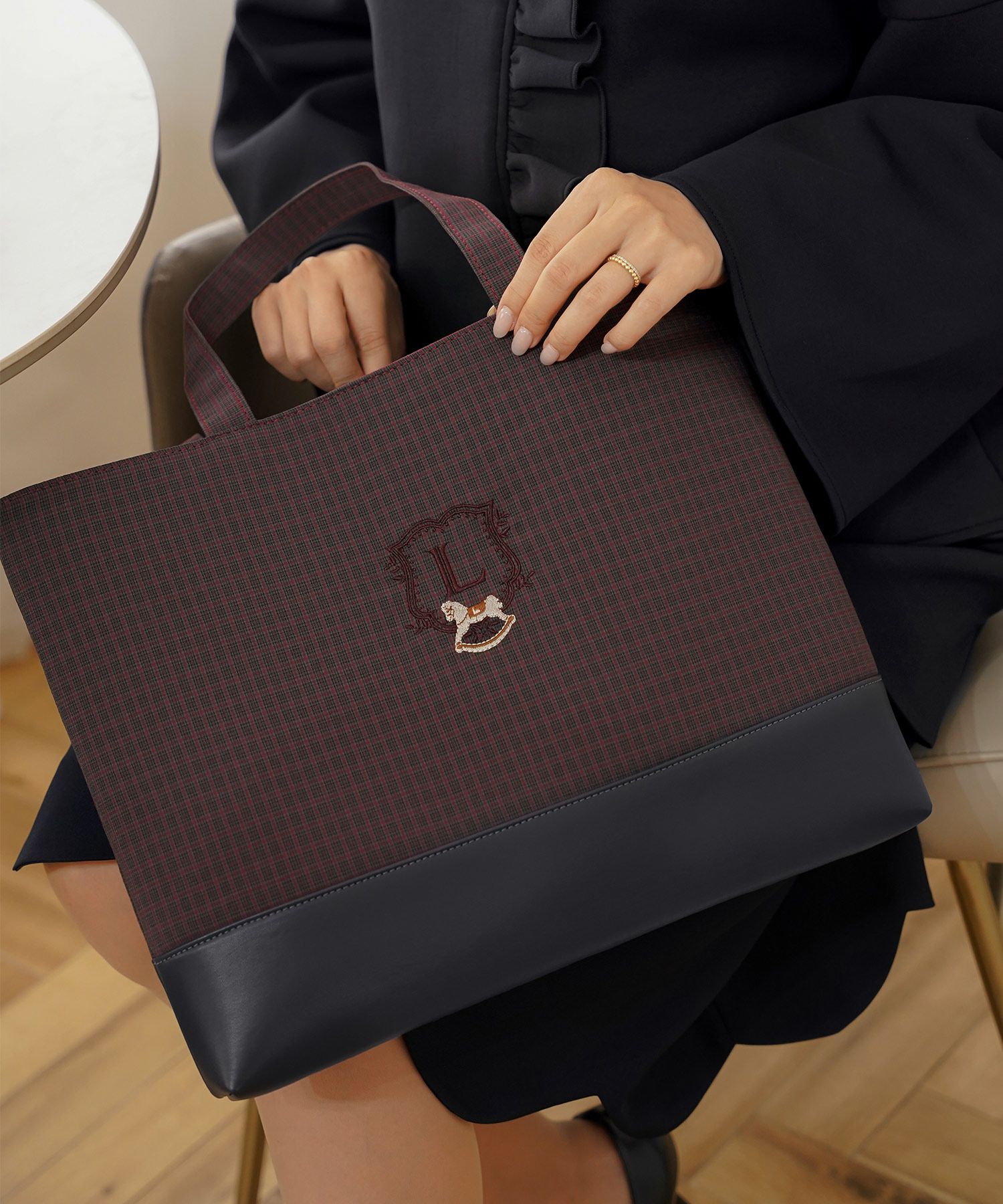 木馬 エンブレム トート バッグ & ポーチ le reve vaniller 全3色