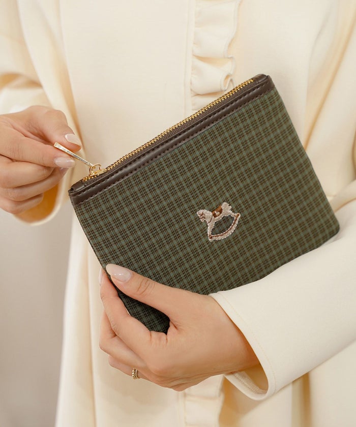 バッグ クラシカル カジュアル 学校行事 授業参観 トートバッグ ポーチ セット 木馬 エンブレム お揃い きれいめ オケージョン ネイビー グリーン ベージュ ブラウン