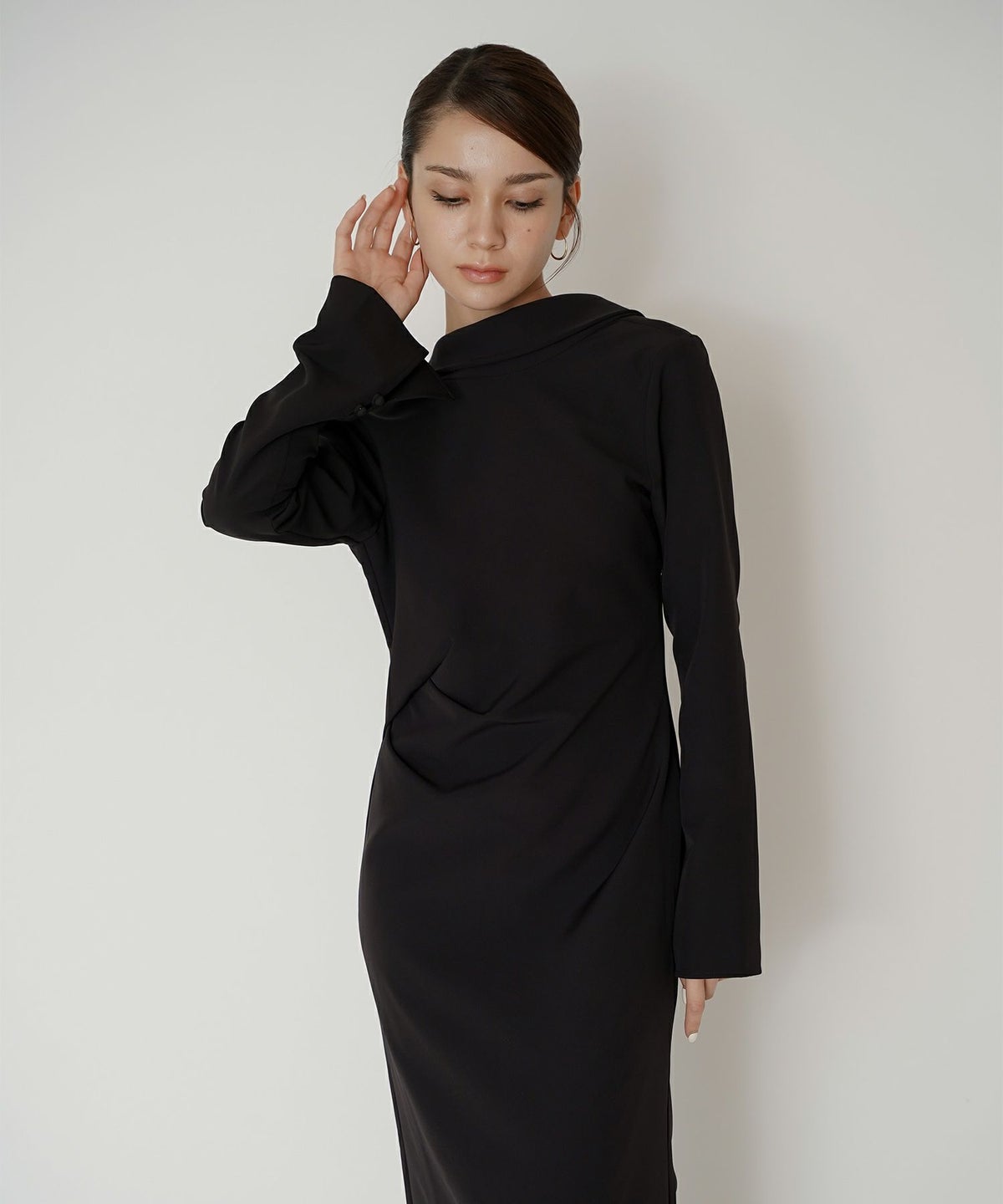 結婚式 フォーマル ディナー バックオープン パーティードレス 二次会 前撮り モード Iライン タイト 韓国風 綺麗め 細見え カジュアル KINO THE KEI