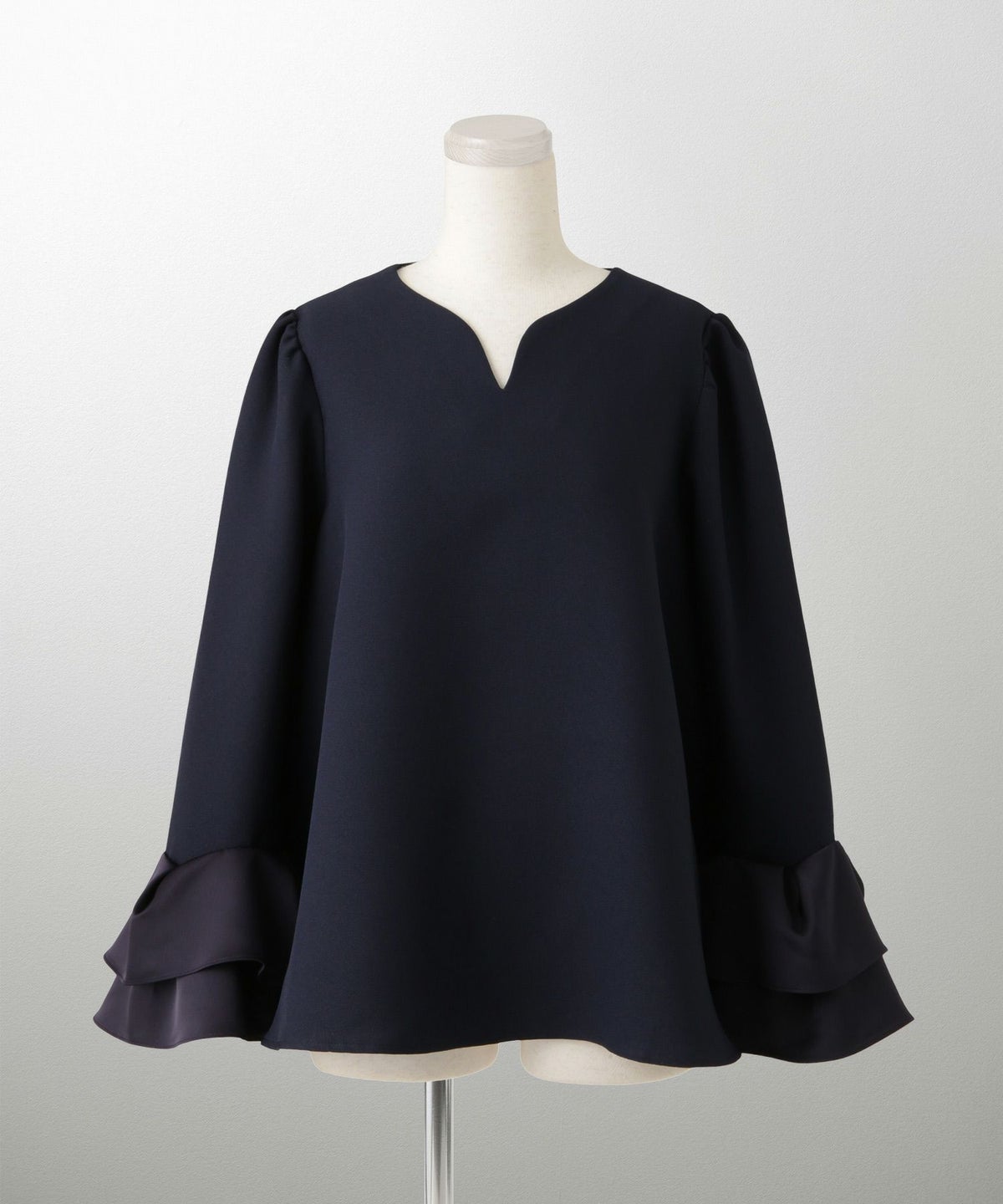 サテン ベルスリーブ ブラウス レディース 長袖 フレア オフィス 学校行事 オケージョン きれいめ 洗える ホワイト/ネイビー/ブラック/M