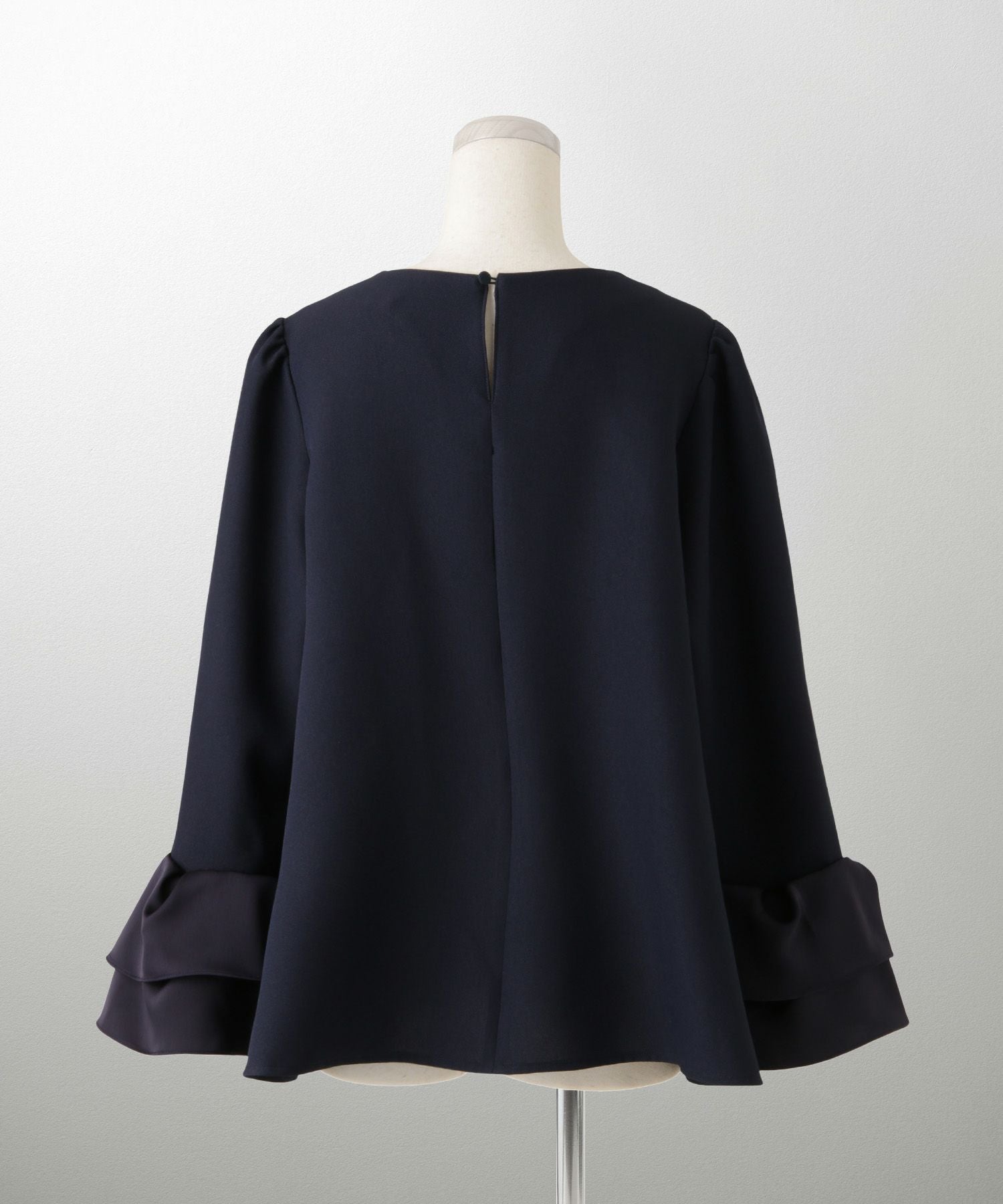 LOHEN ベルスリーブブラウス Occasion-SALE サテン ベルスリーブ ブラウス HUIT 全3色｜hit841-0315