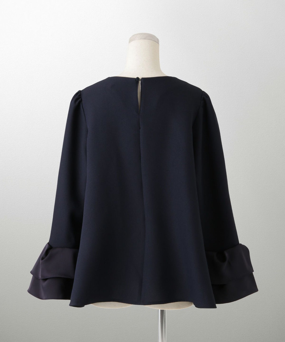 サテン ベルスリーブ ブラウス レディース 長袖 フレア オフィス 学校行事 オケージョン きれいめ 洗える ホワイト/ネイビー/ブラック/M