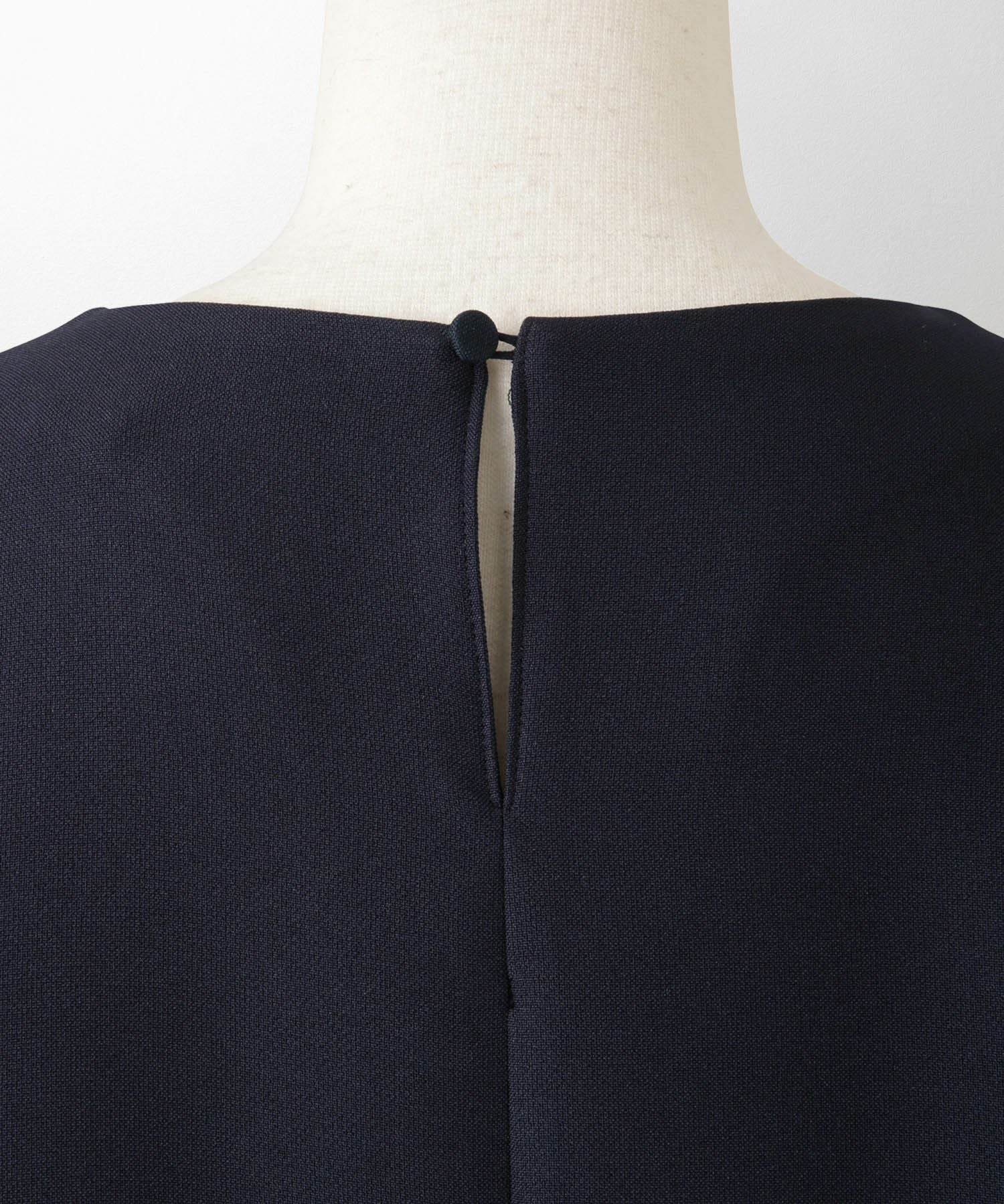 SPRING-SALE サテン ベルスリーブ ブラウス HUIT 全3色｜hit841-0315